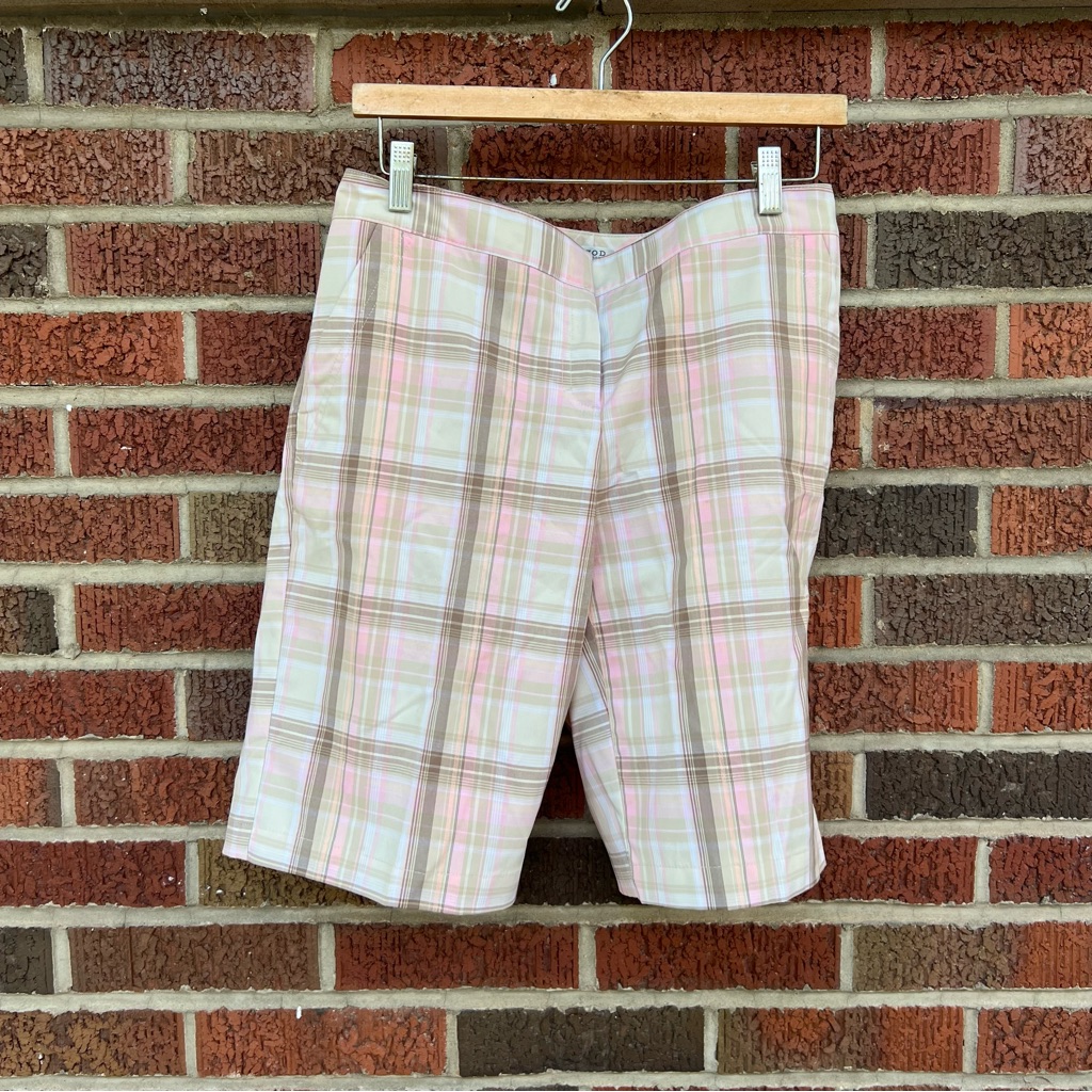 Izod Pink And Tan Plaid Mid Rise Bermuda Shorts